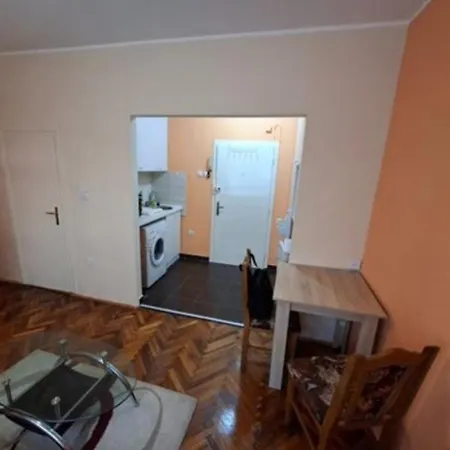 Lara 아파트 노비사드